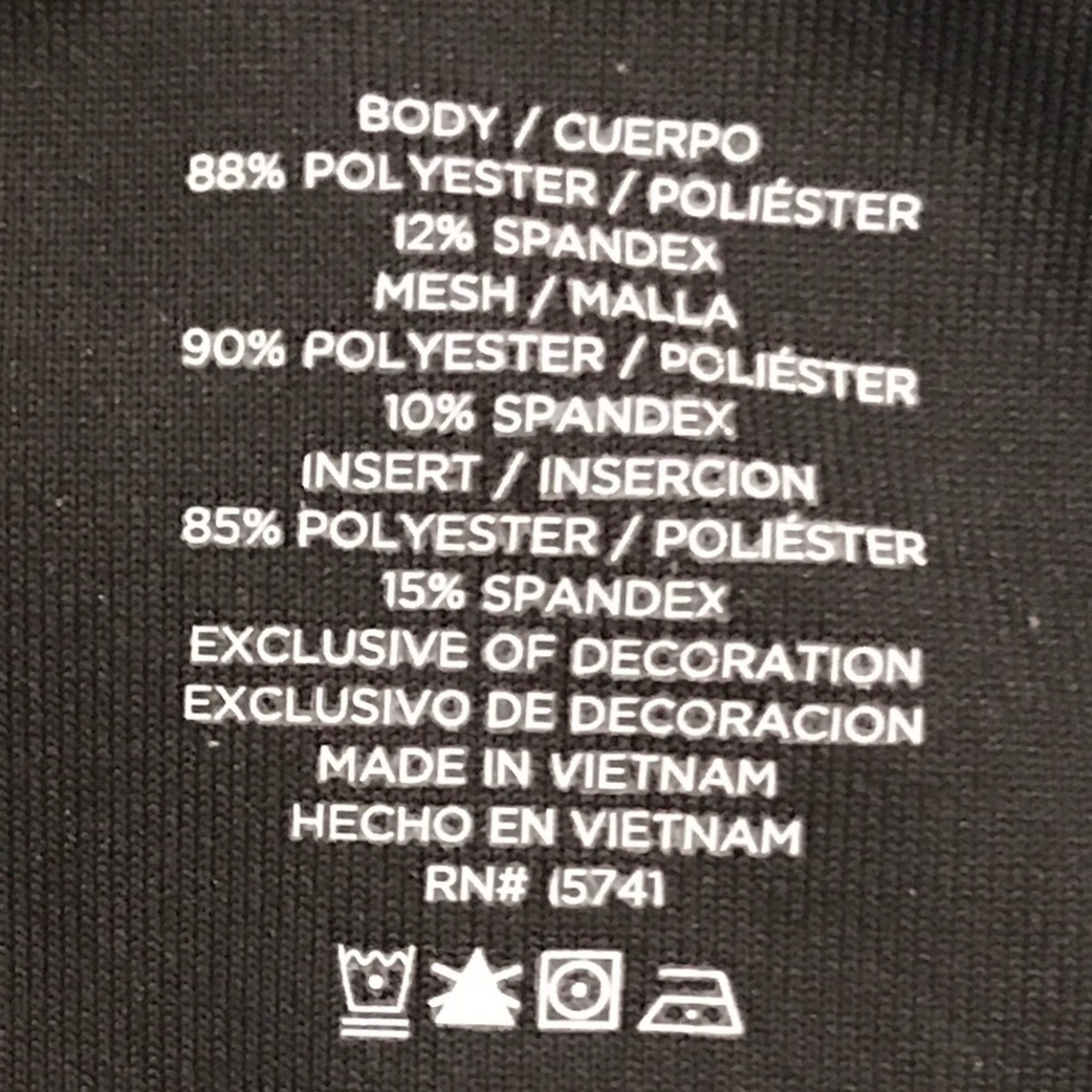 Small Mesh Panel Legging - Picture 7 of 8